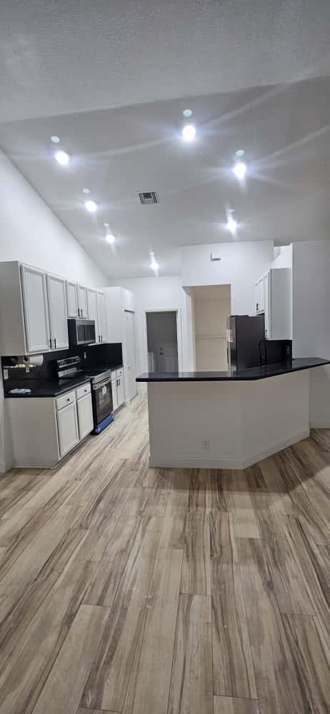 MLS listing photo 5