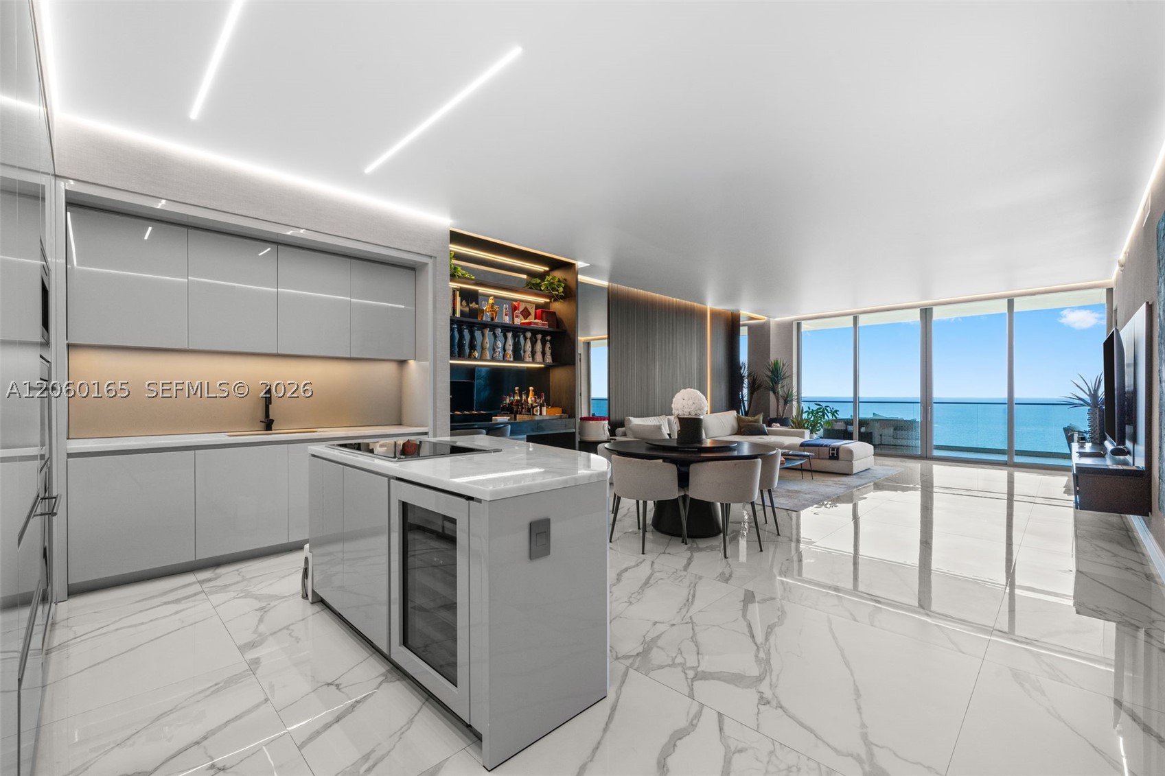 Sunny Isles Beach photo 1