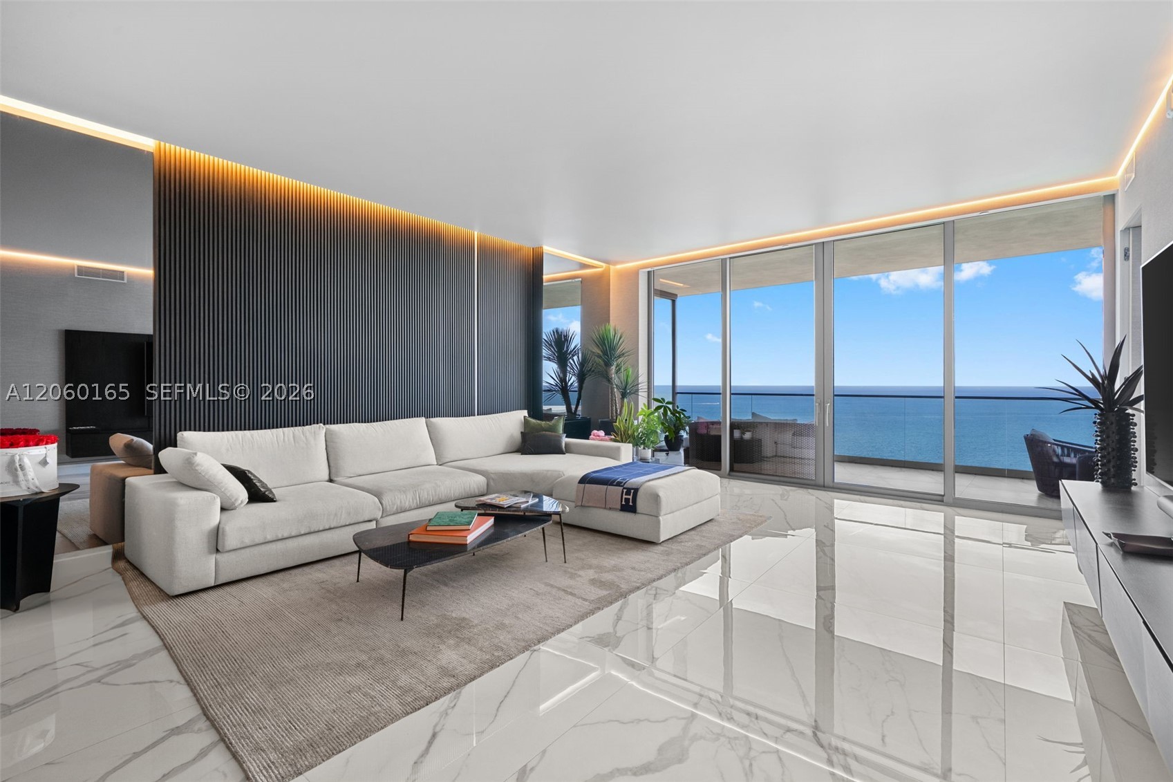 Sunny Isles Beach photo 2