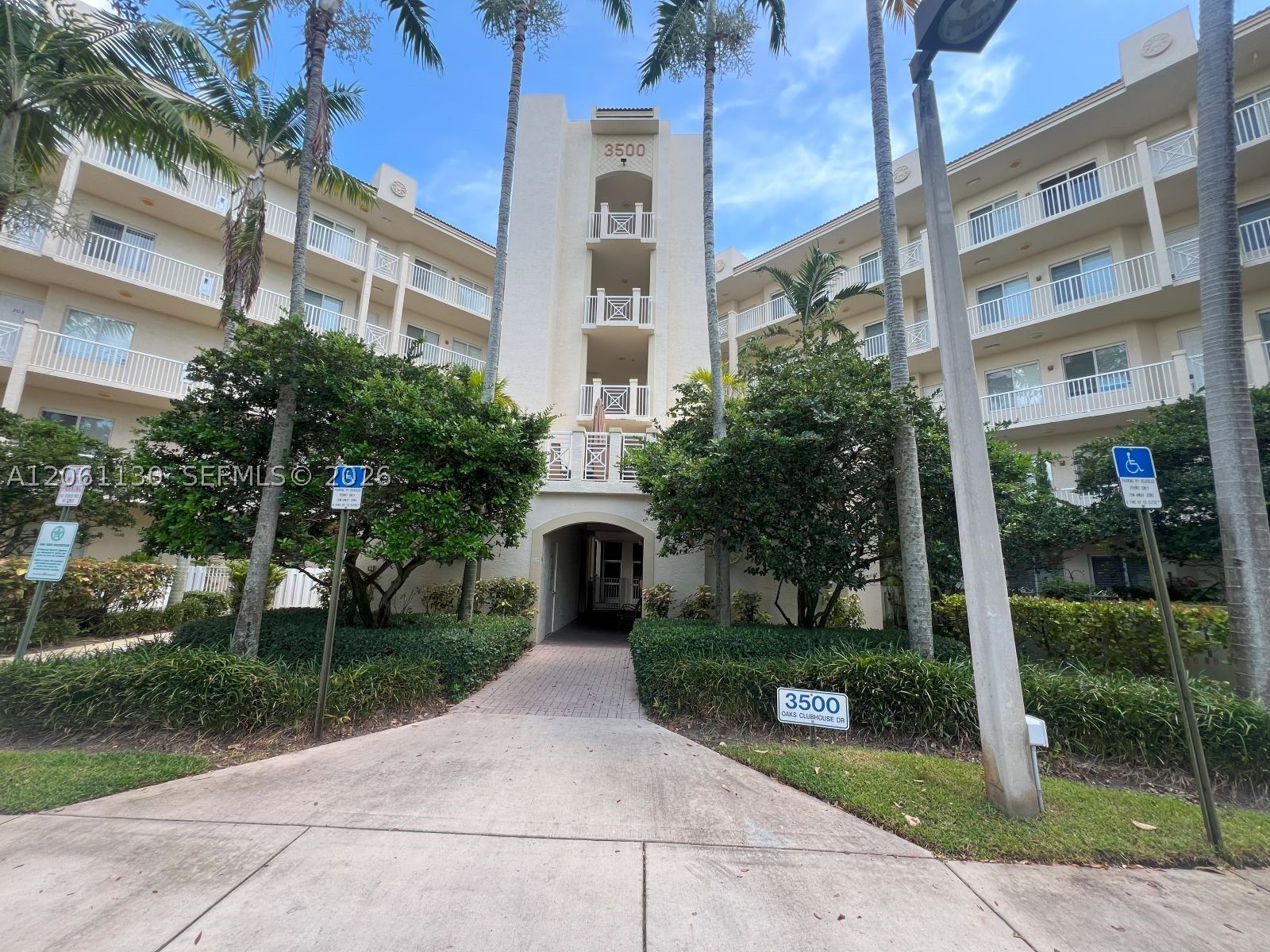 Pompano Beach photo 4