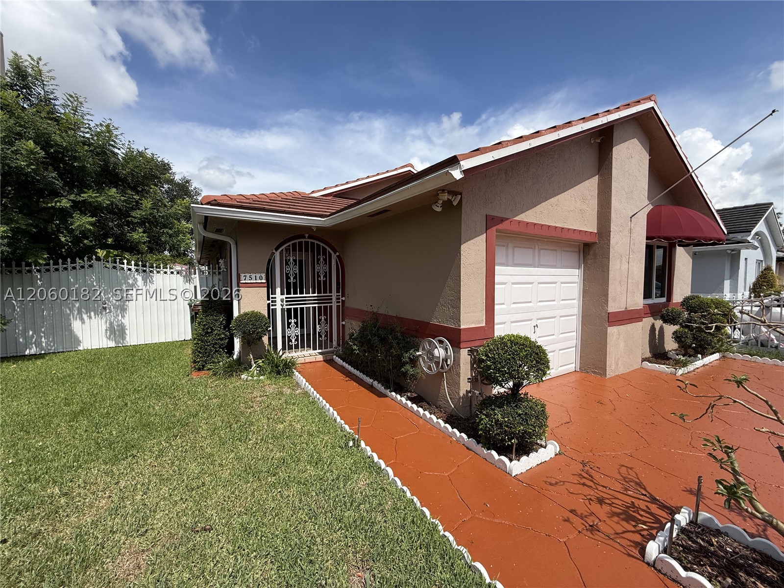Hialeah photo 4