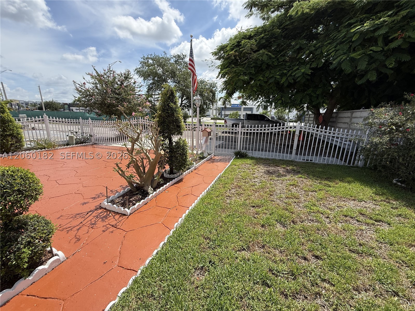 Hialeah photo 5