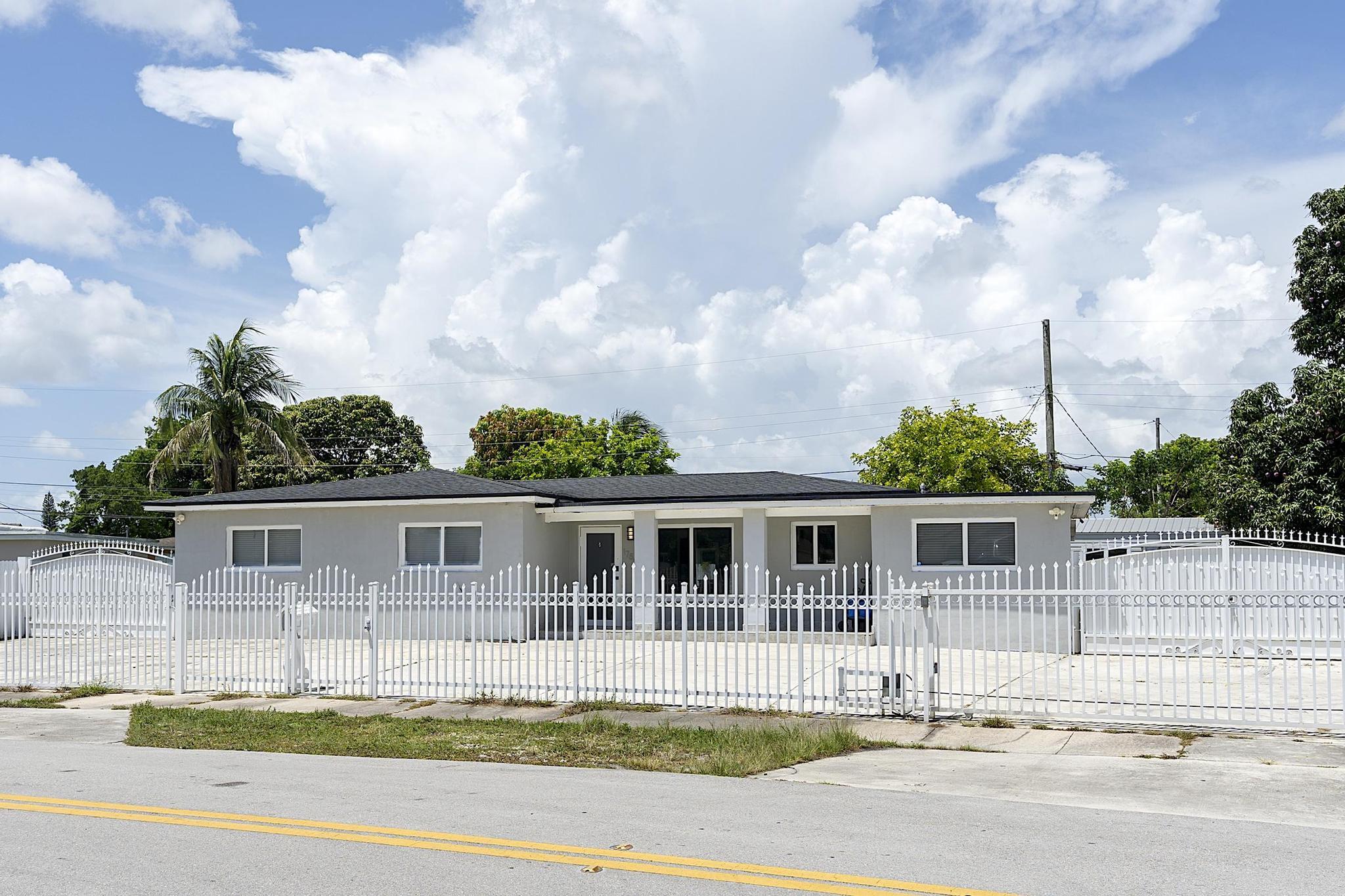 Miami Gardens photo 3