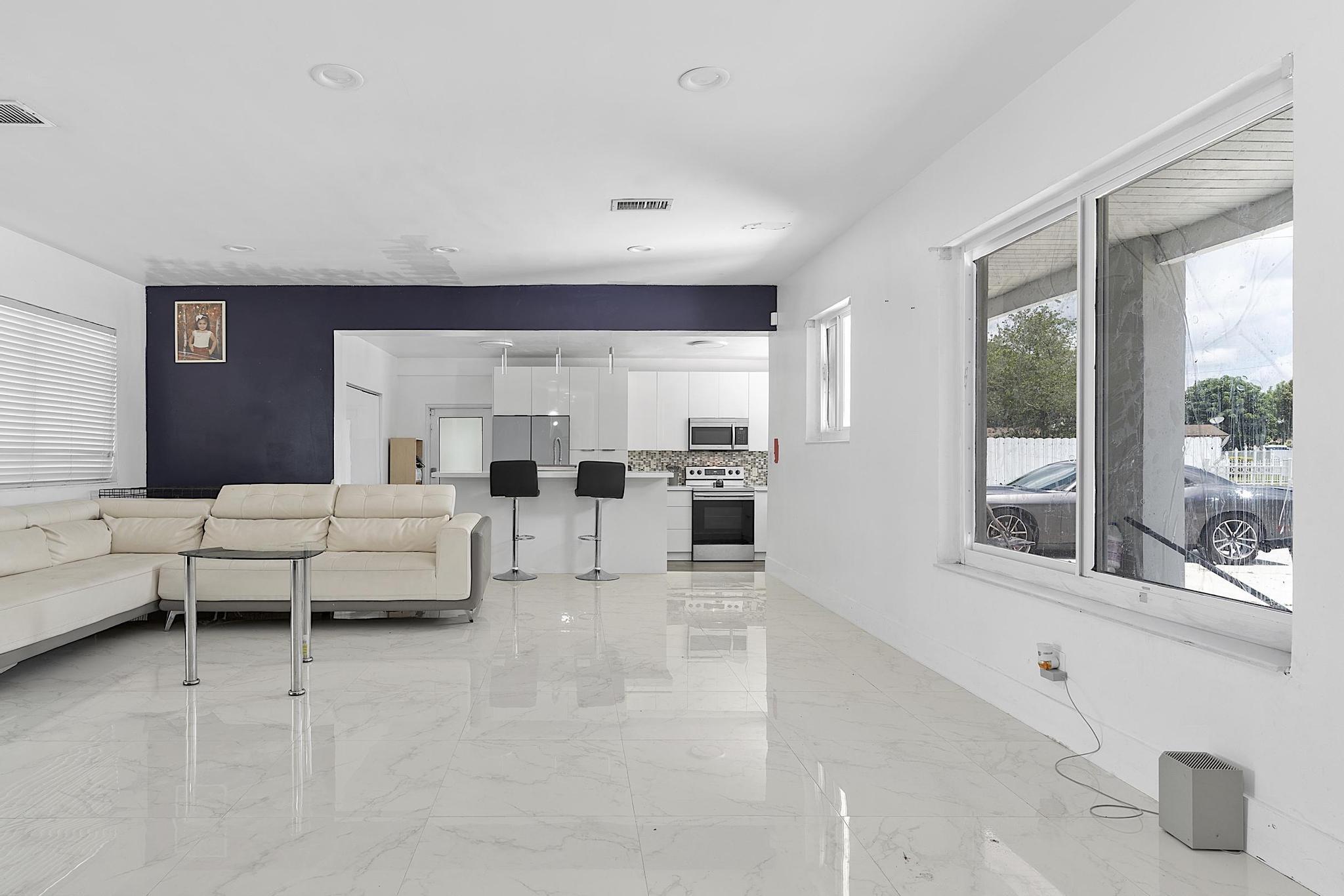 Miami Gardens photo 5