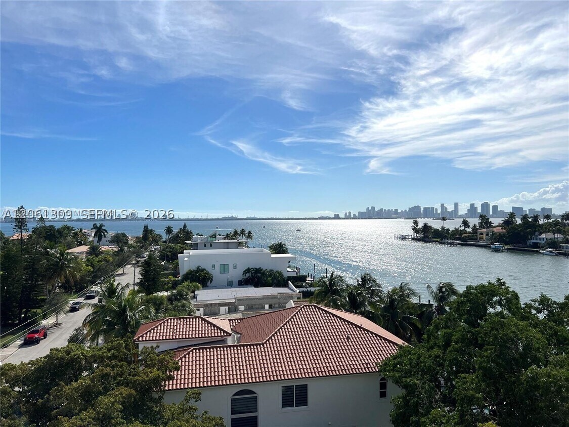North Bay Village photo 1