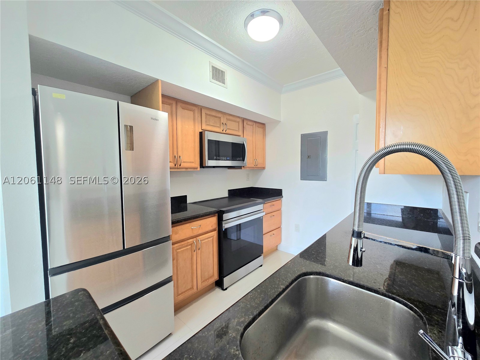 Pembroke Pines photo 5