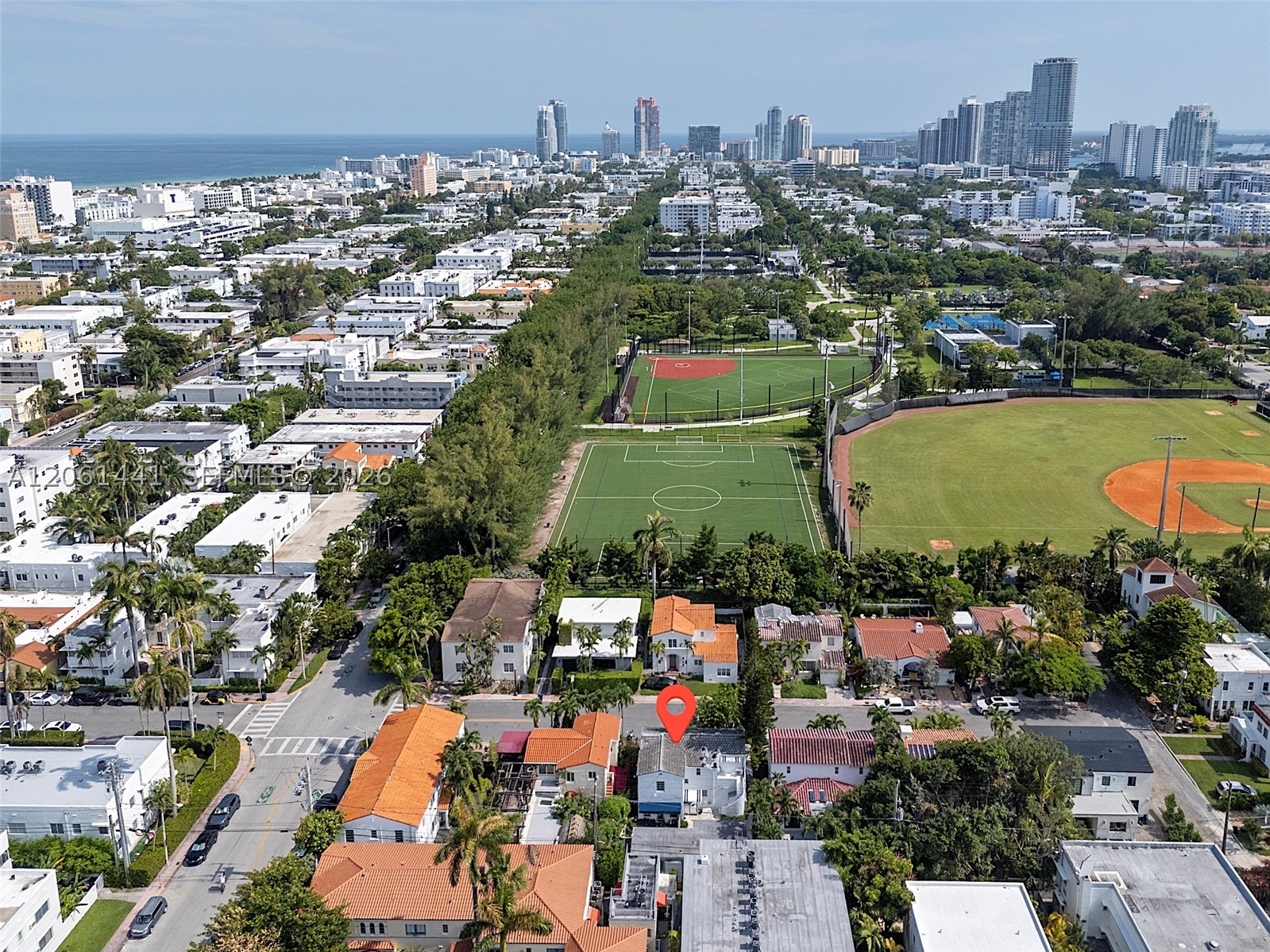 Miami Beach photo 2