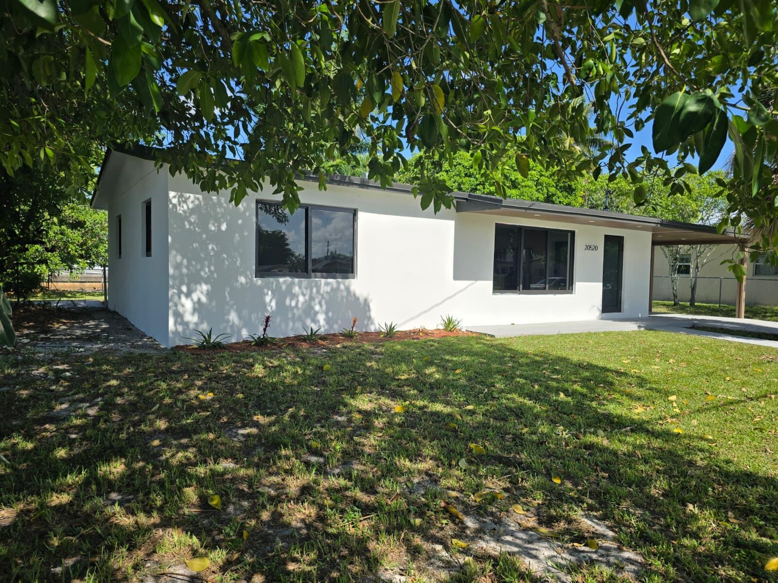 Miami Gardens photo 3