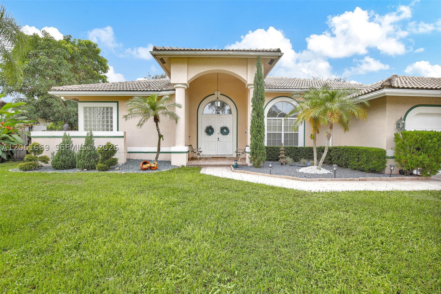 Plantation photo 1