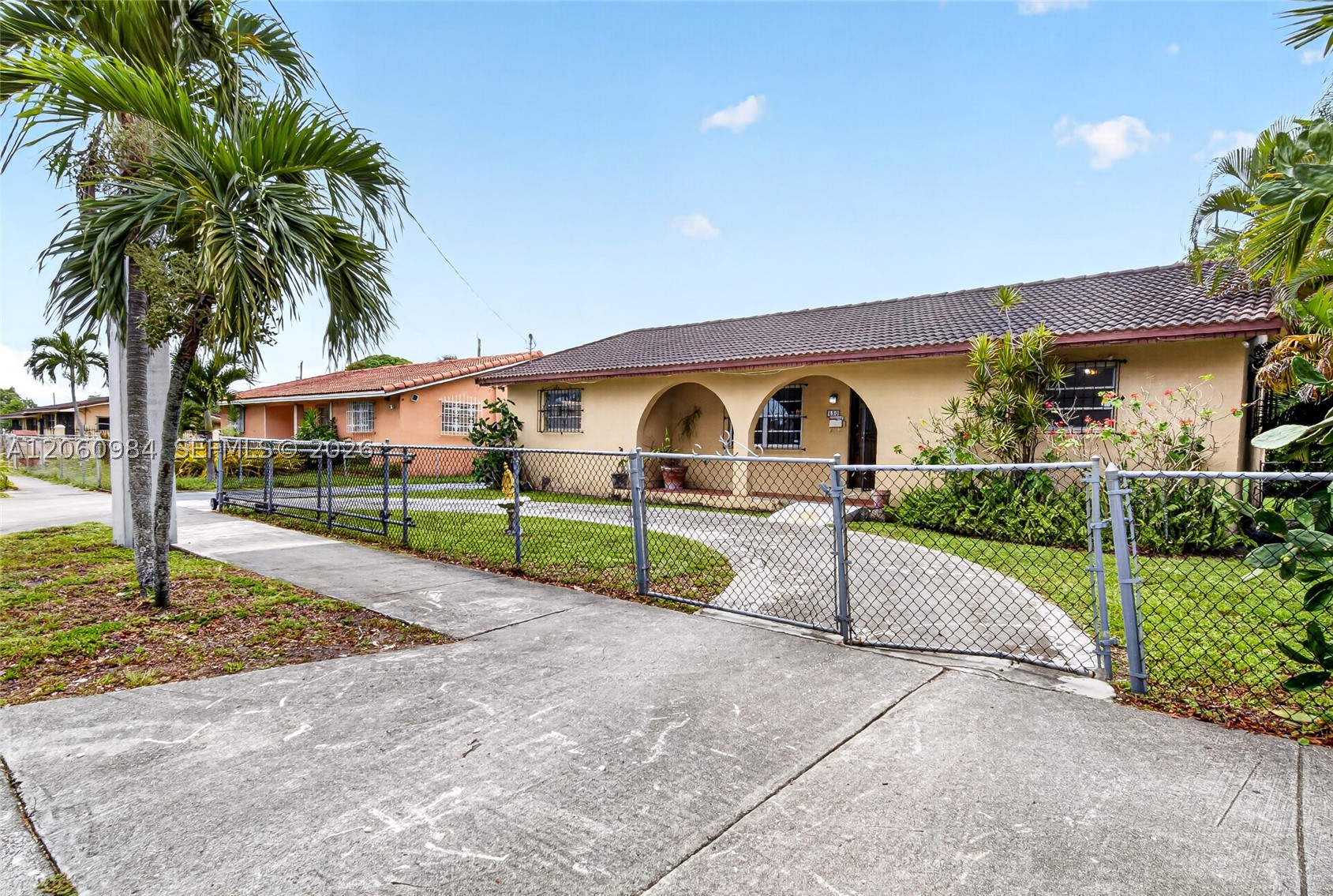 Hialeah photo 5