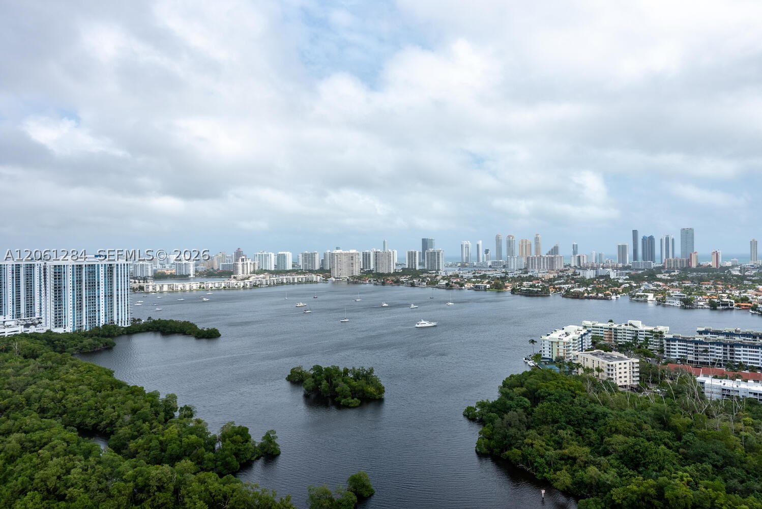 North Miami Beach photo 2
