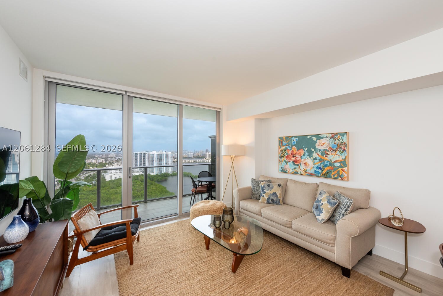 North Miami Beach photo 5