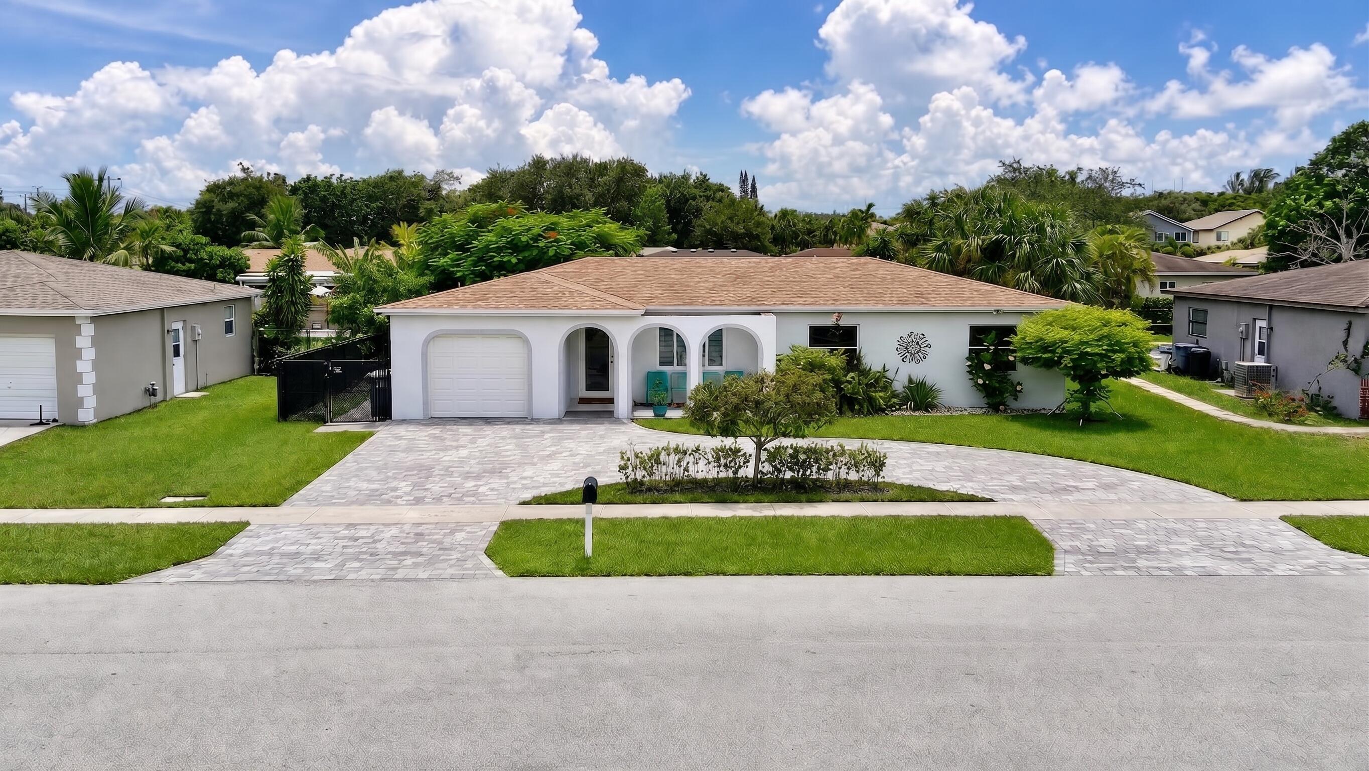 Boca Raton photo 1