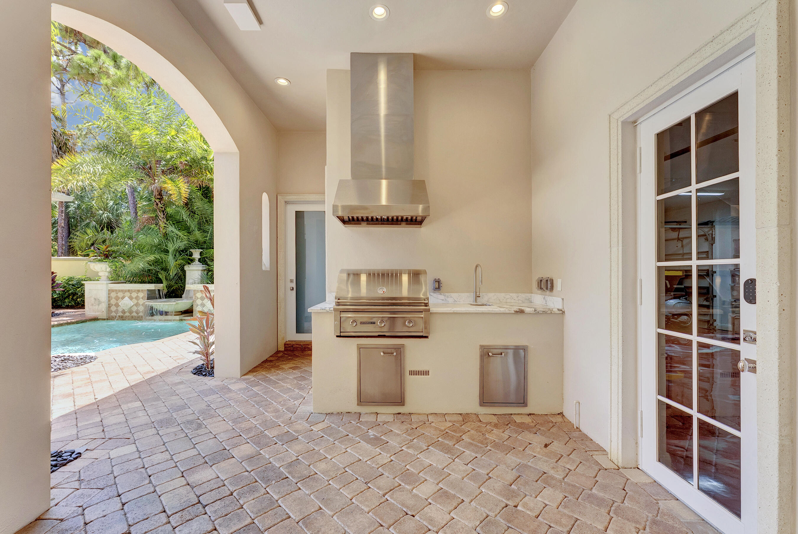 Palm Beach Gardens photo 5