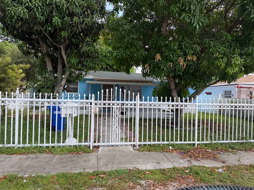 North Miami Beach photo 1