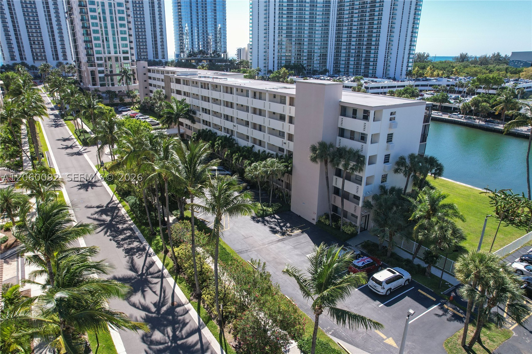 Sunny Isles Beach photo 1
