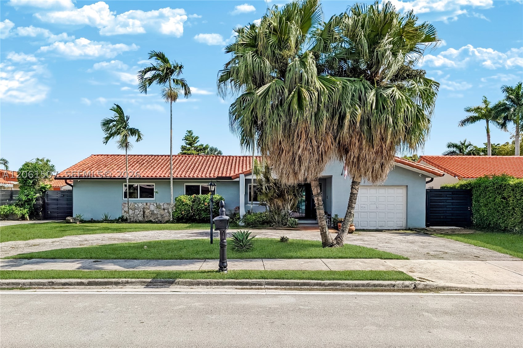 Miami photo 1