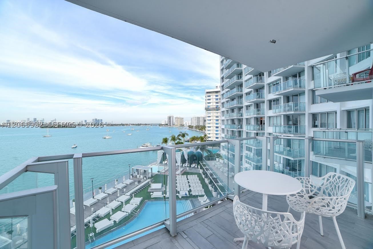 Miami Beach photo 1