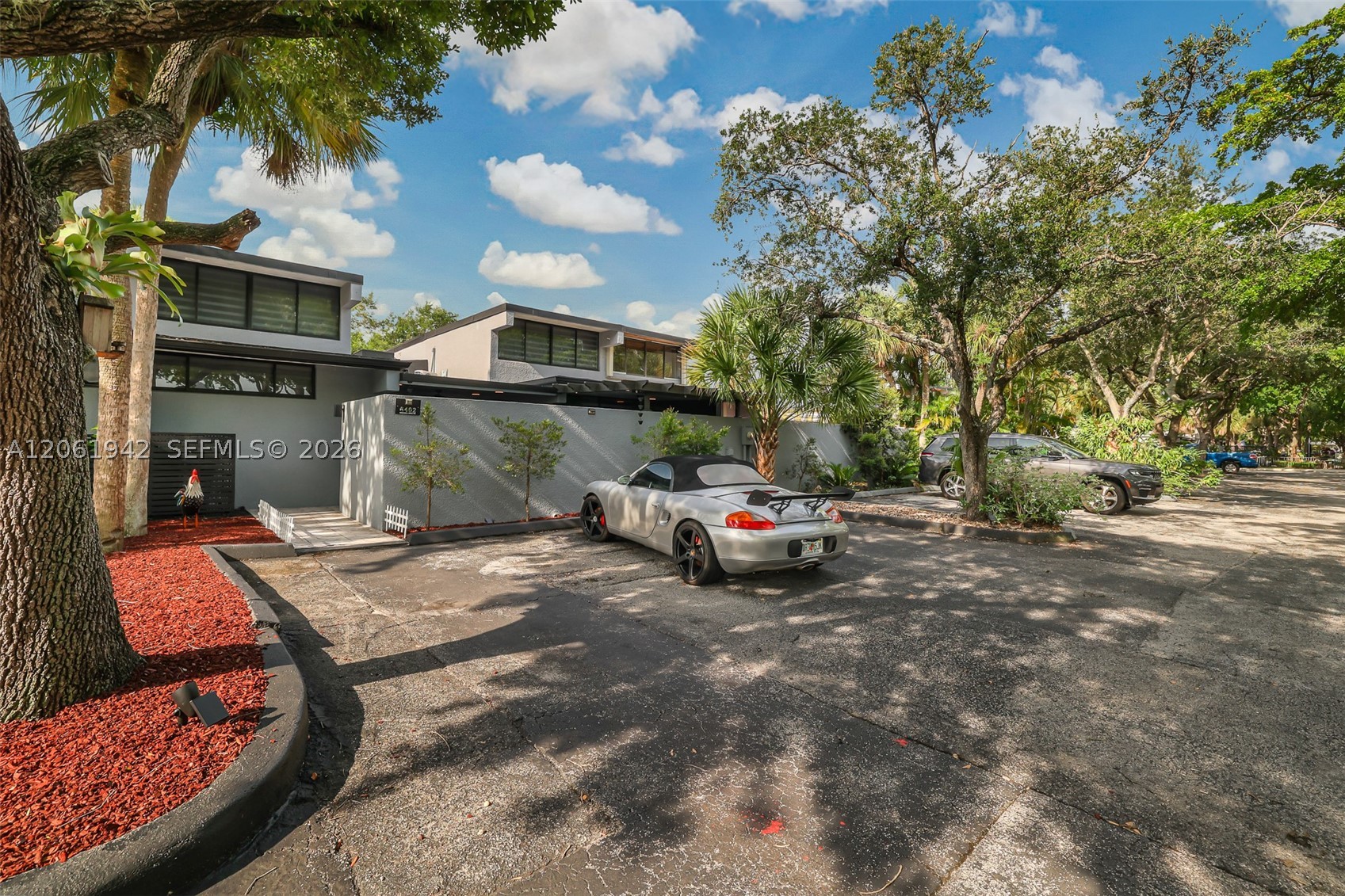 Miami Lakes photo 4