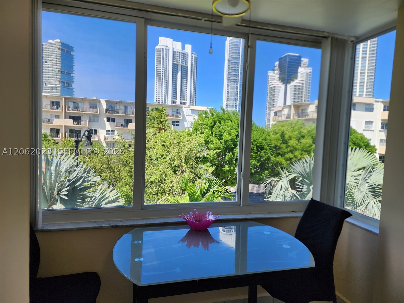 Sunny Isles Beach photo 1