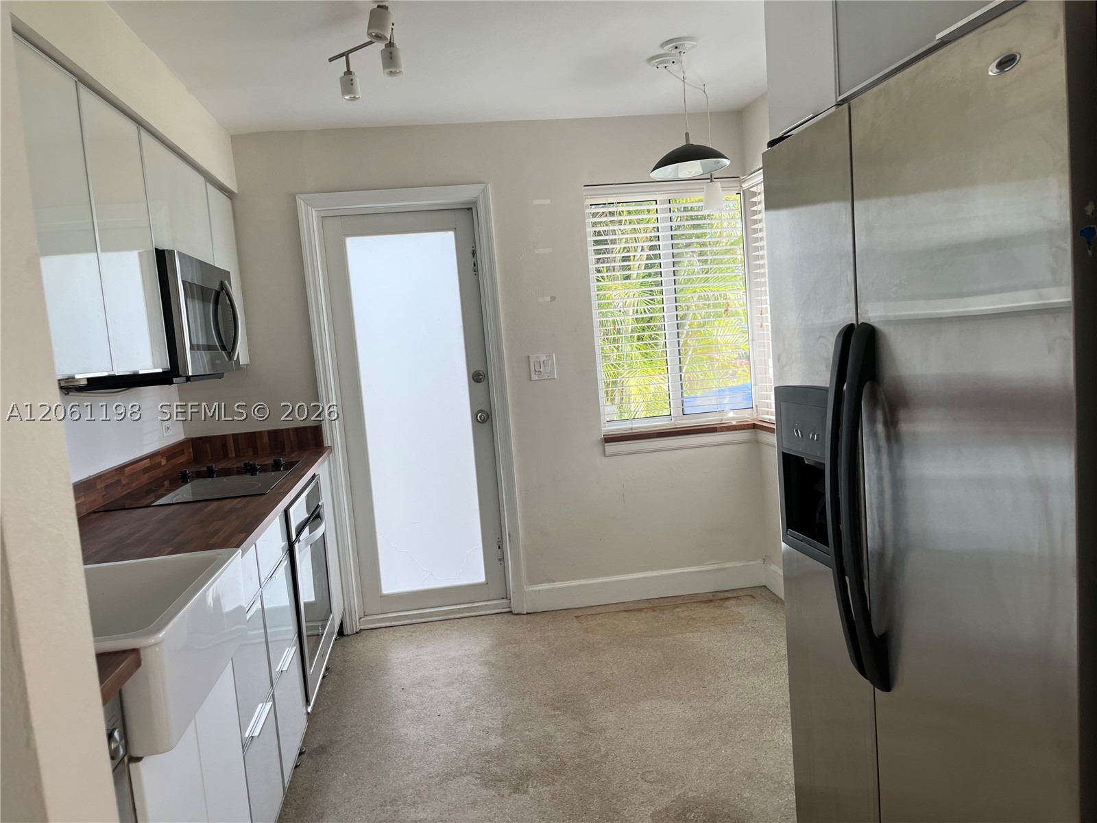 Wilton Manors photo 3