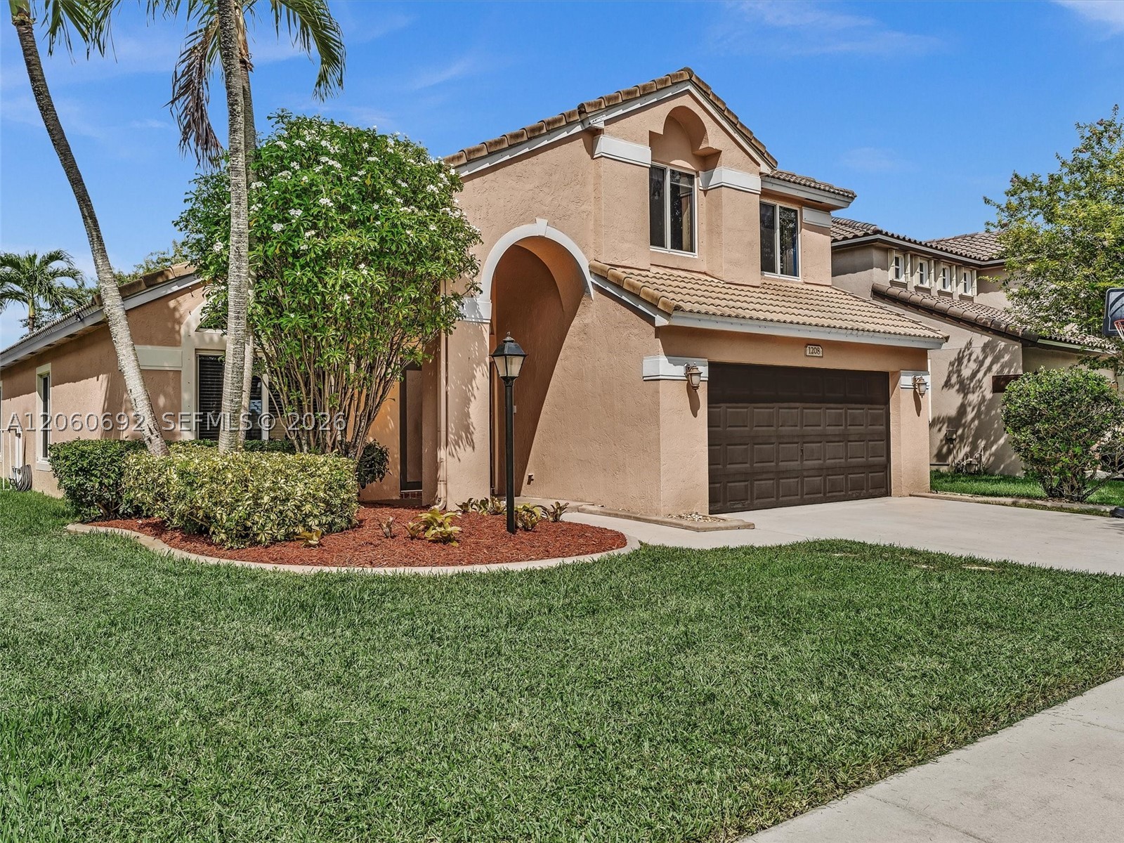 Pembroke Pines photo 2