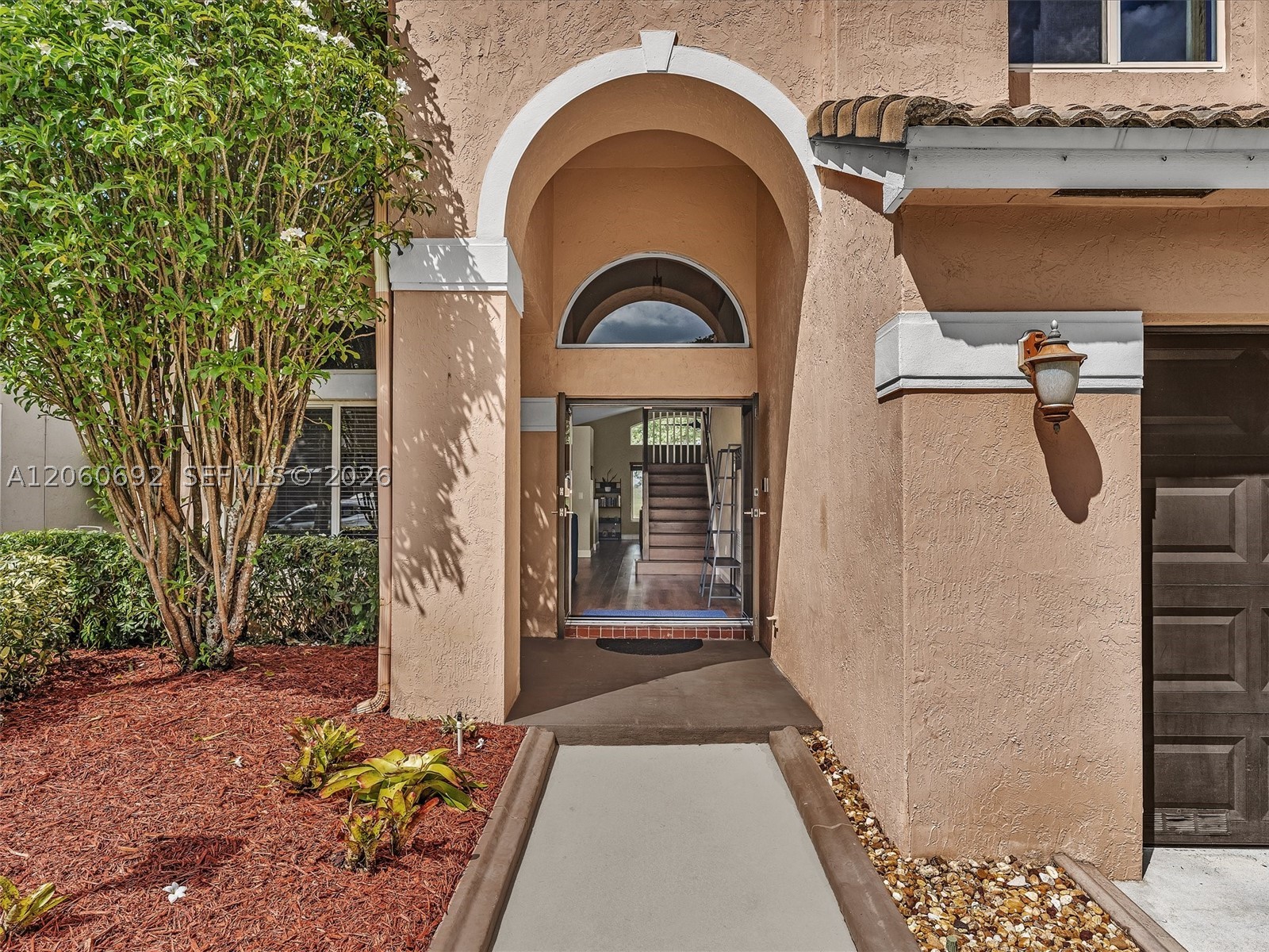 Pembroke Pines photo 3