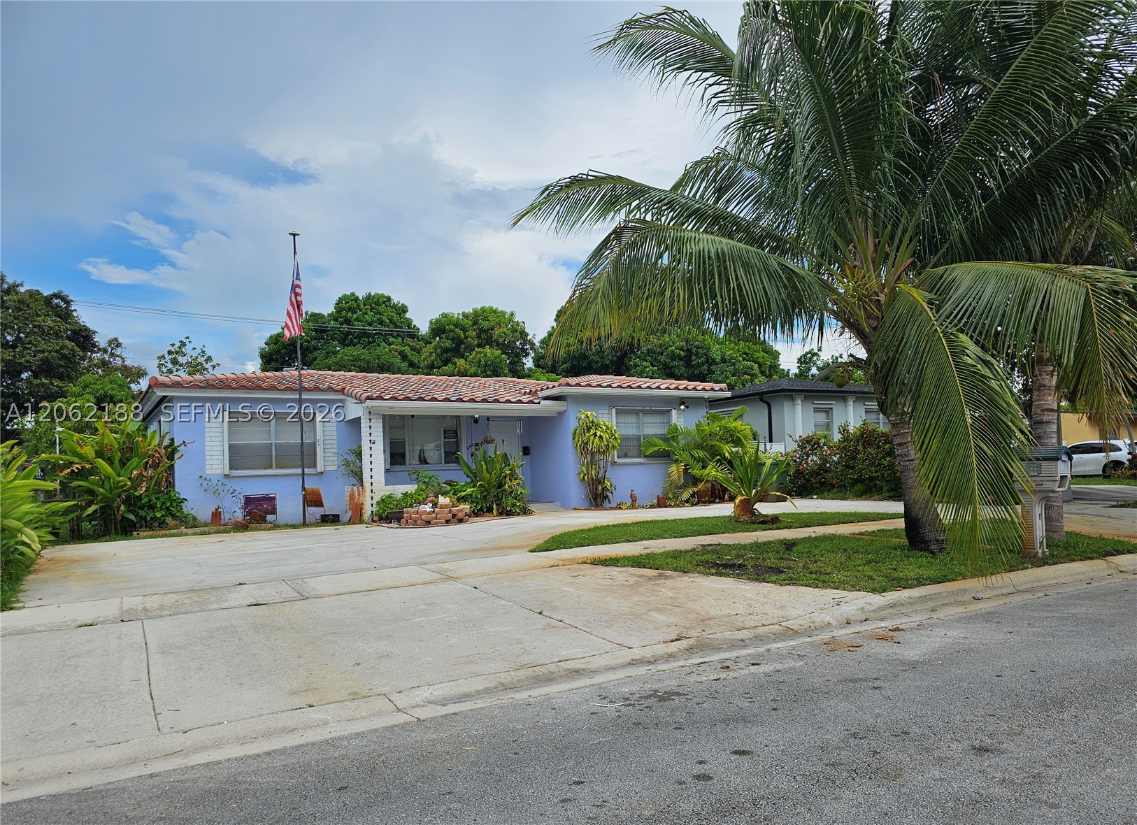 Hialeah photo 2