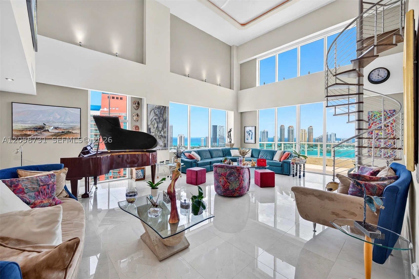 Aventura photo 5