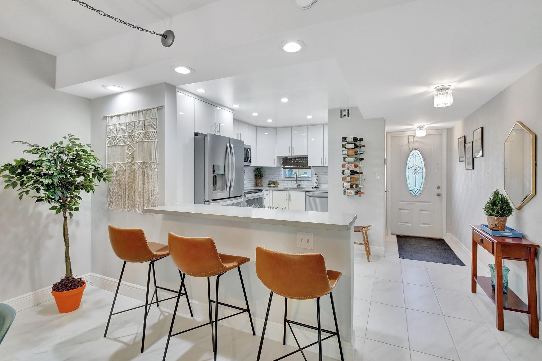 Pembroke Pines photo 2