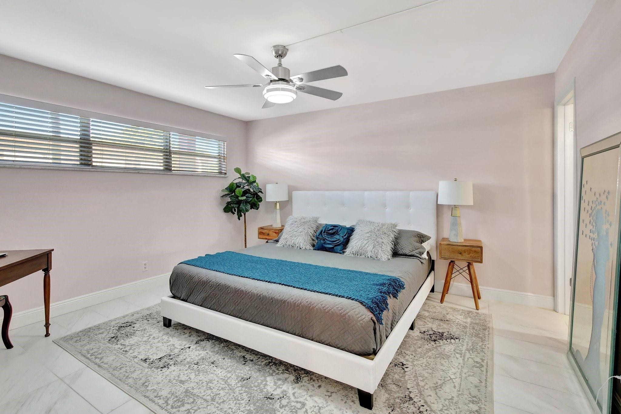 Pembroke Pines photo 5