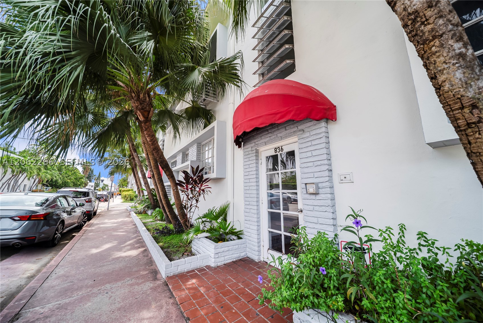 Miami Beach photo 2