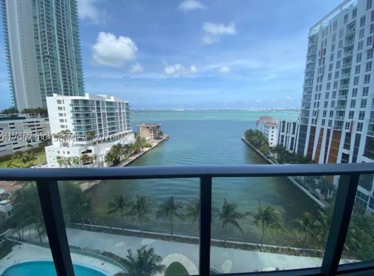 Miami photo 1