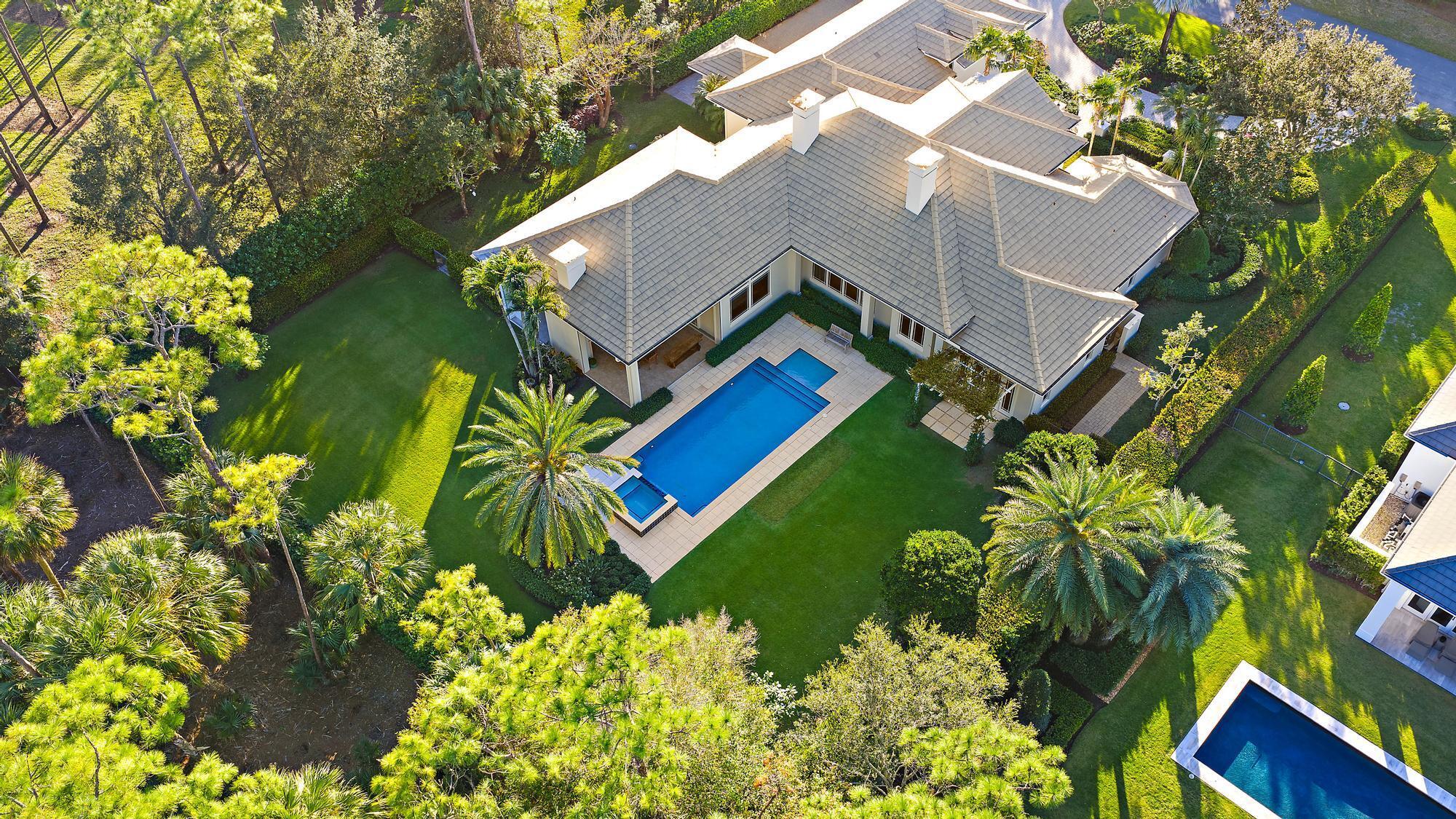 Palm Beach Gardens photo 3