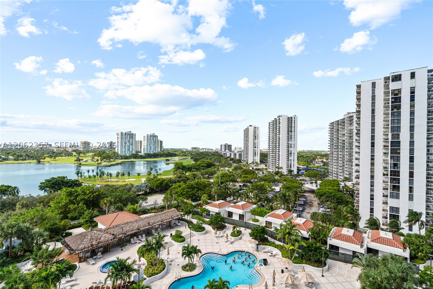 Aventura photo 5