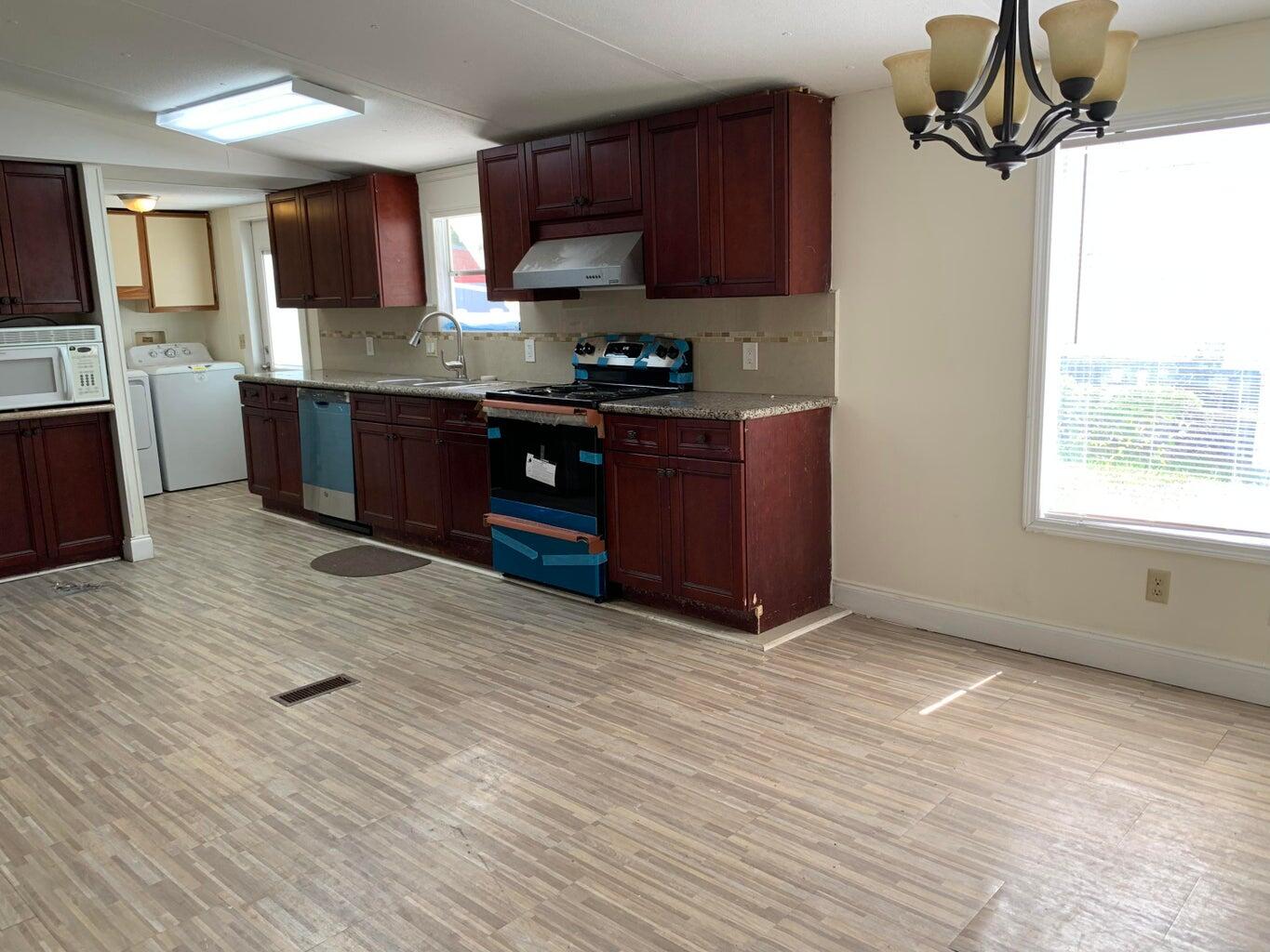 MLS listing photo 1