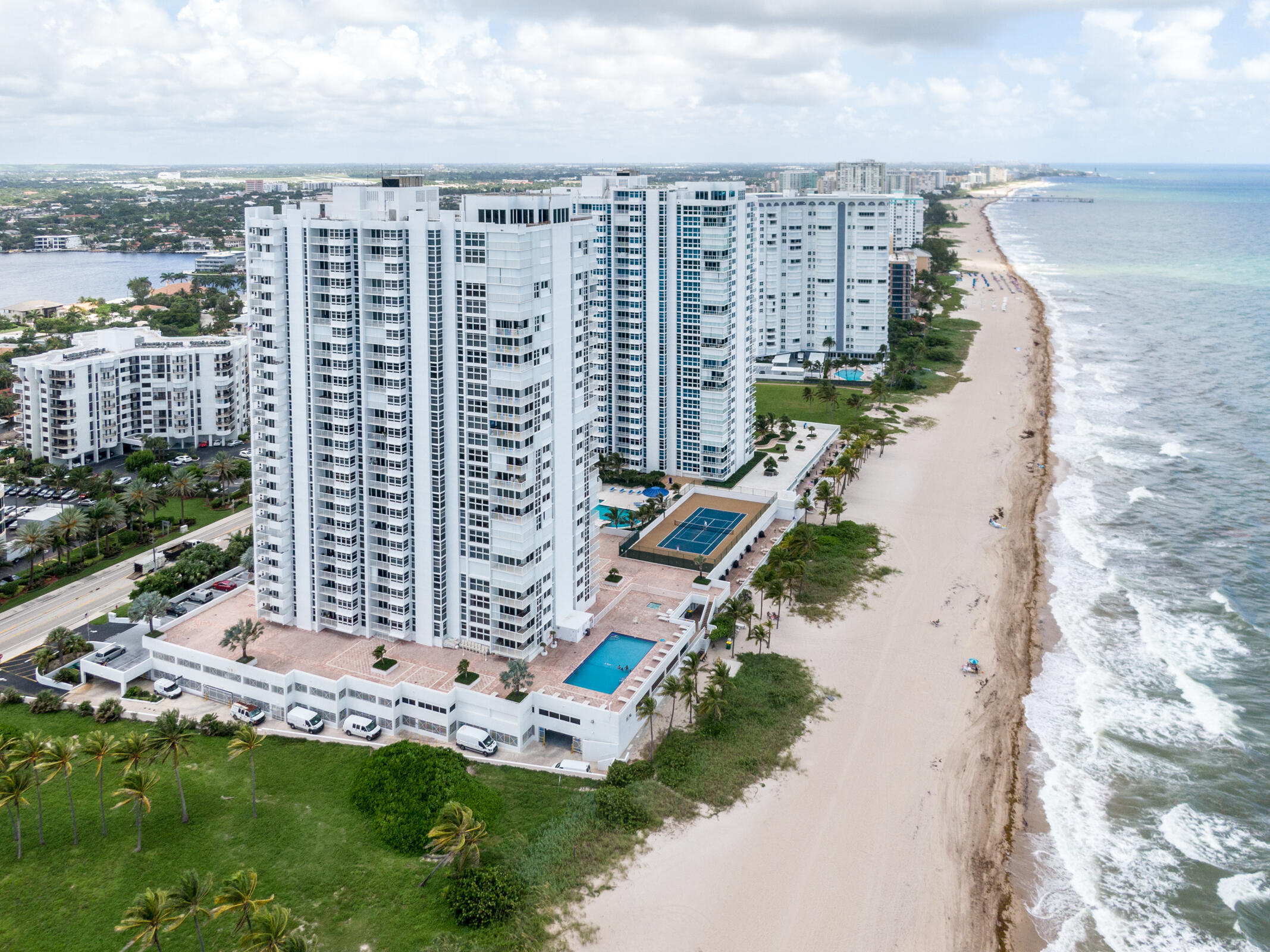 Pompano Beach photo 2