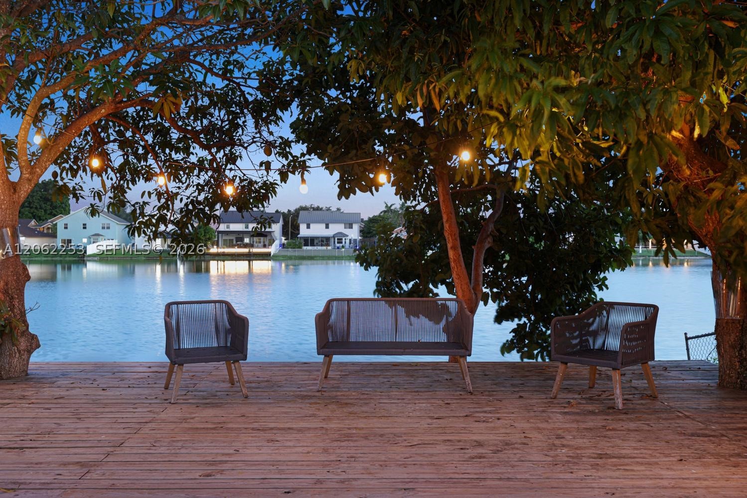 Pembroke Pines photo 3