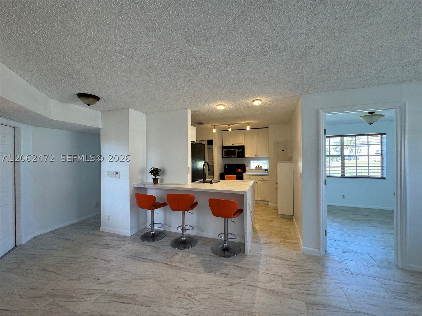 Pembroke Pines photo 1