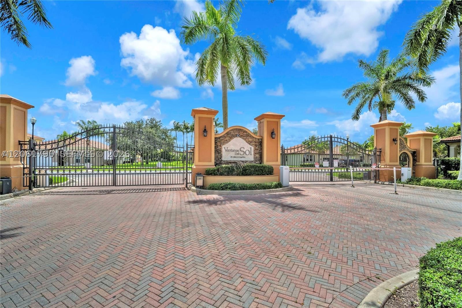 Homestead photo 2