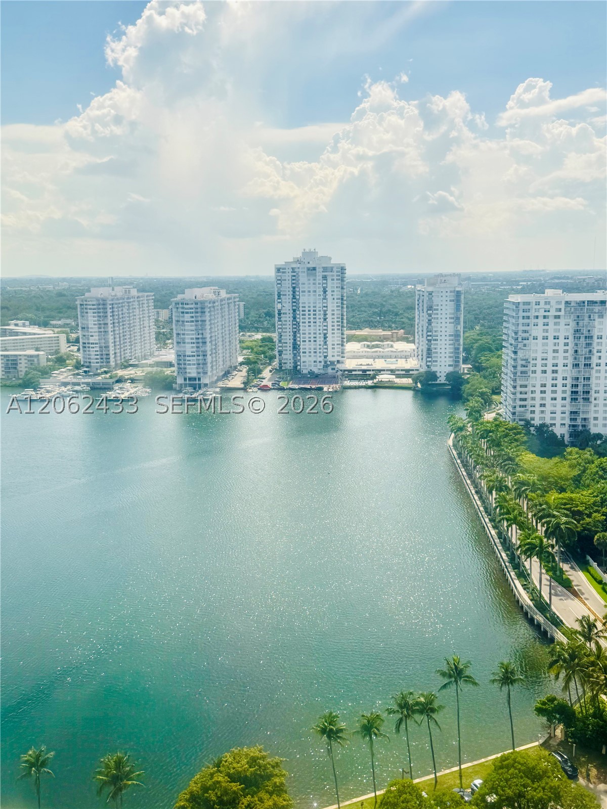 Aventura photo 1