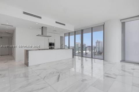 Miami photo 4