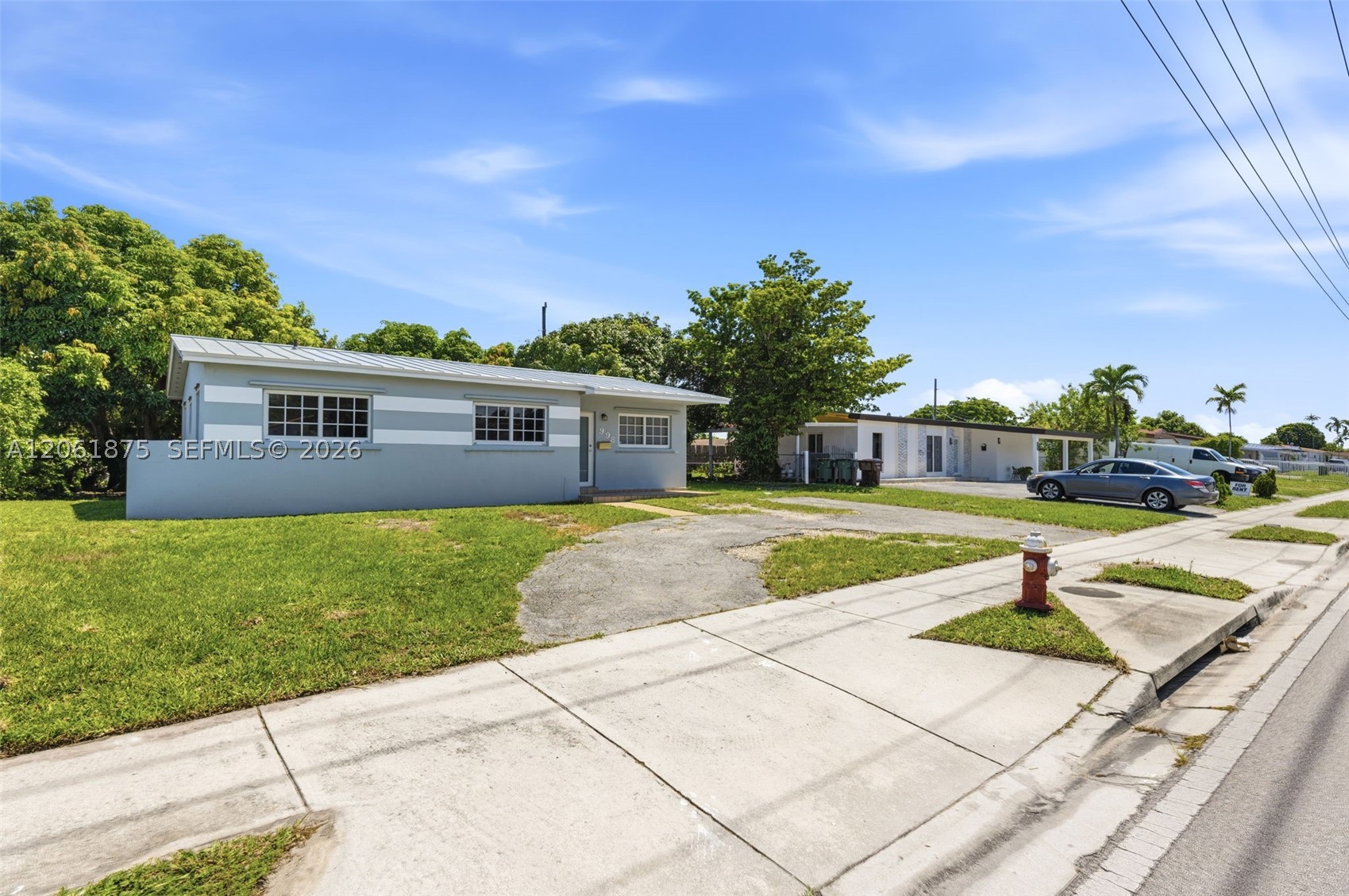 Hialeah photo 3