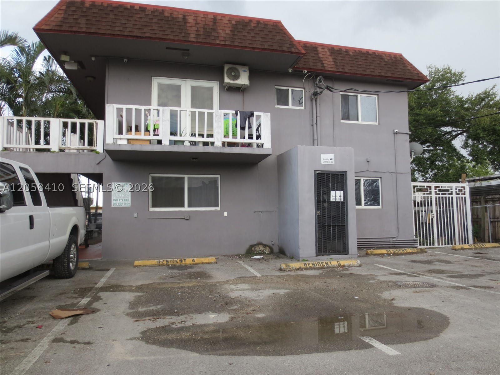 Hialeah photo 5