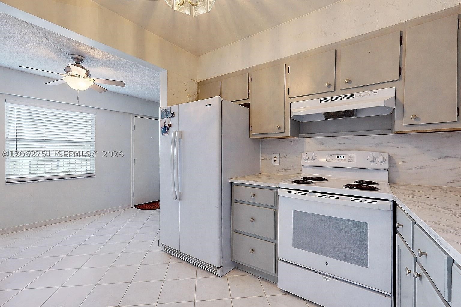 Pembroke Pines photo 5
