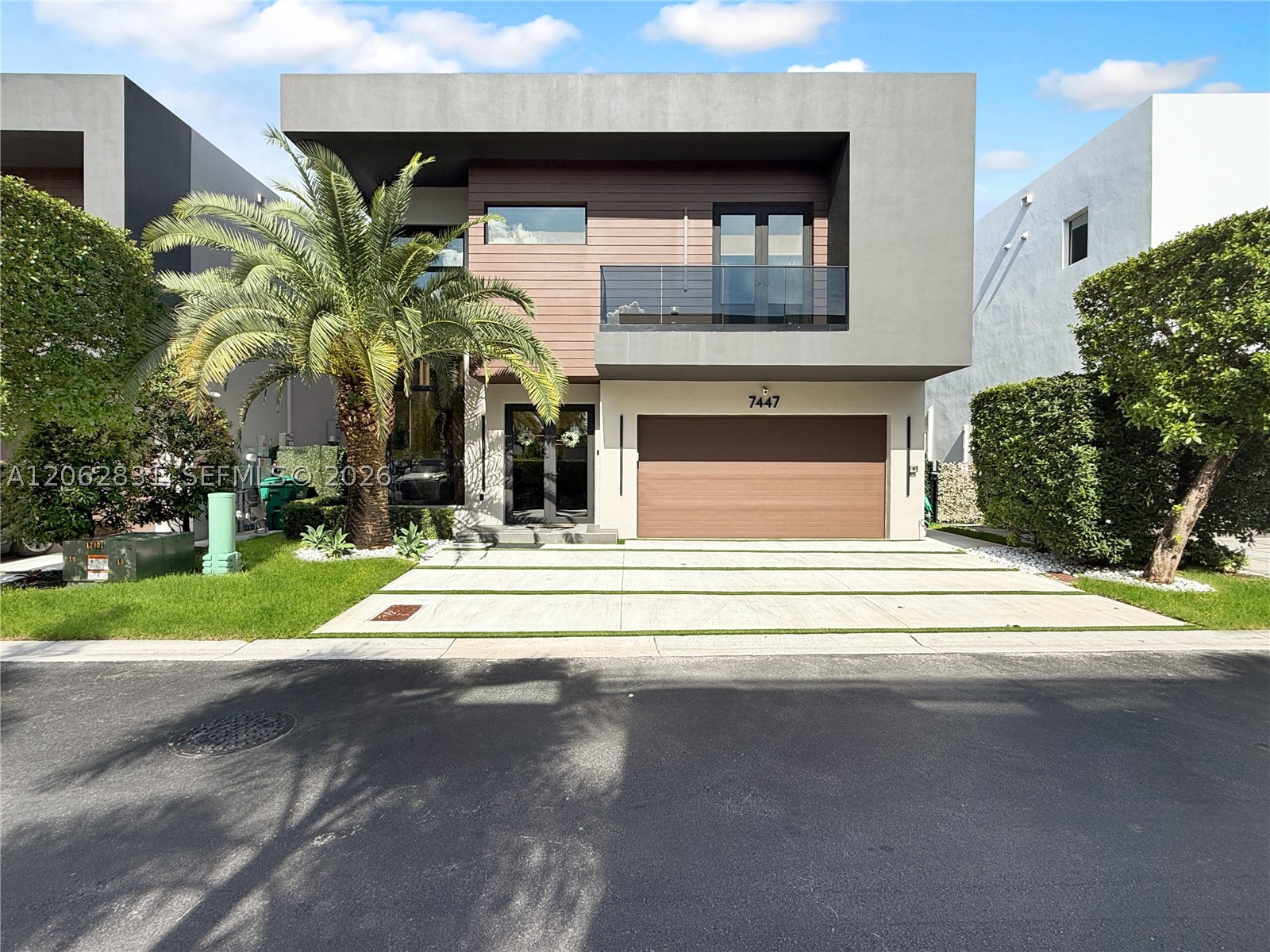 Doral photo 2