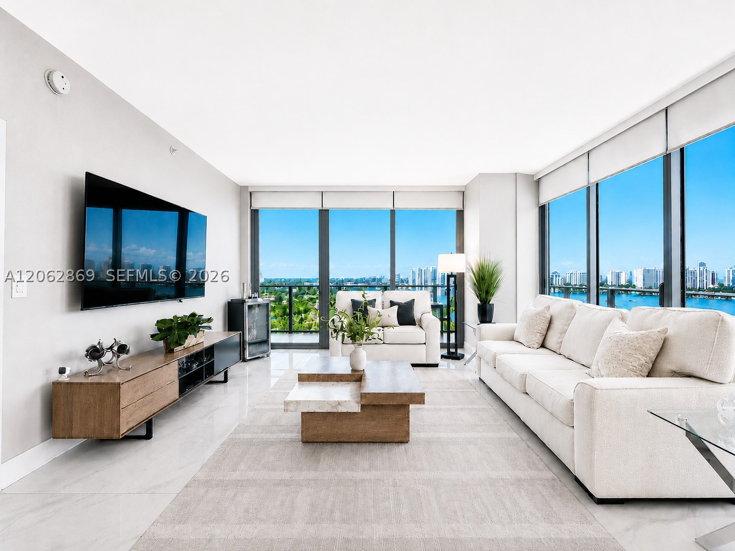 North Miami Beach photo 1