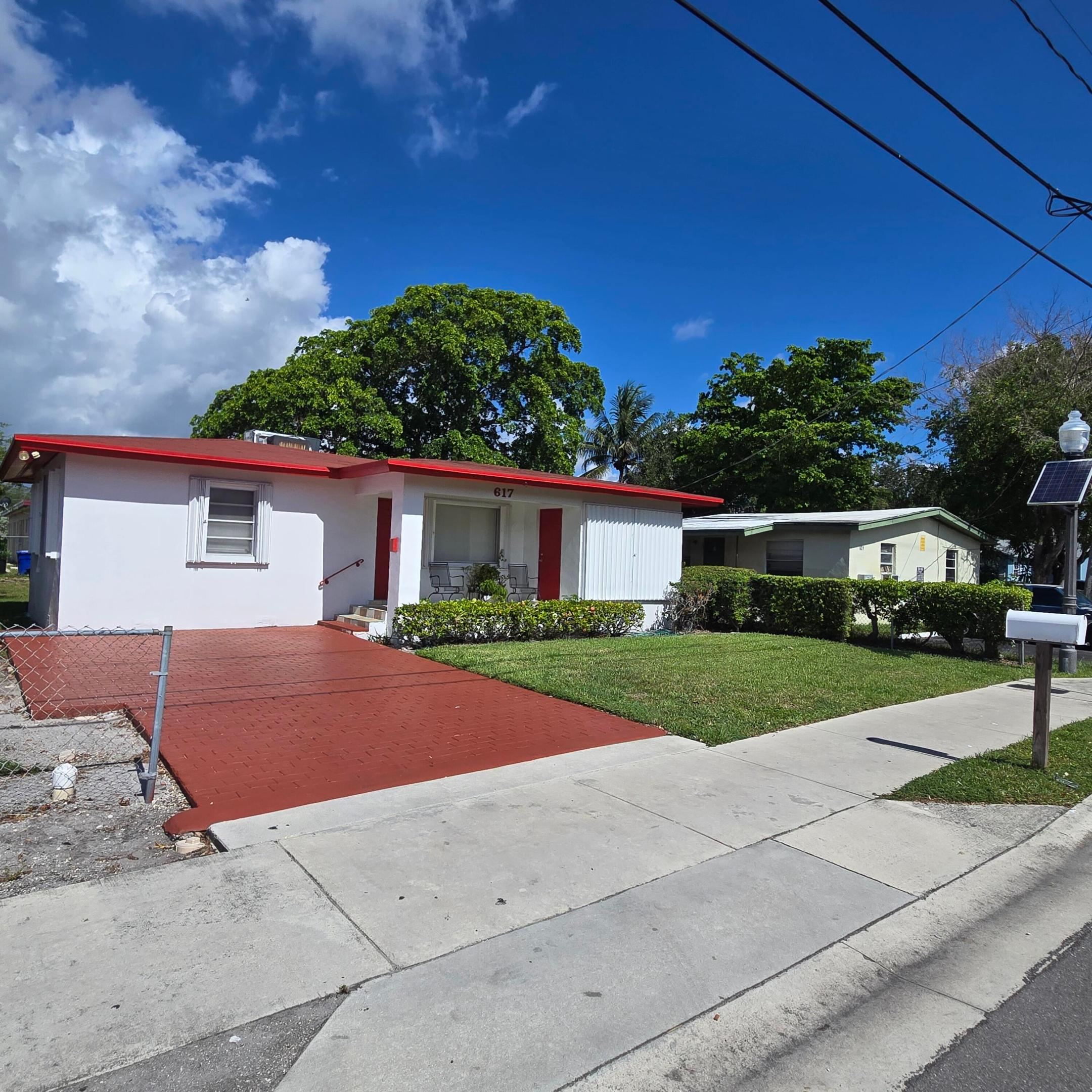 Fort Lauderdale photo 1