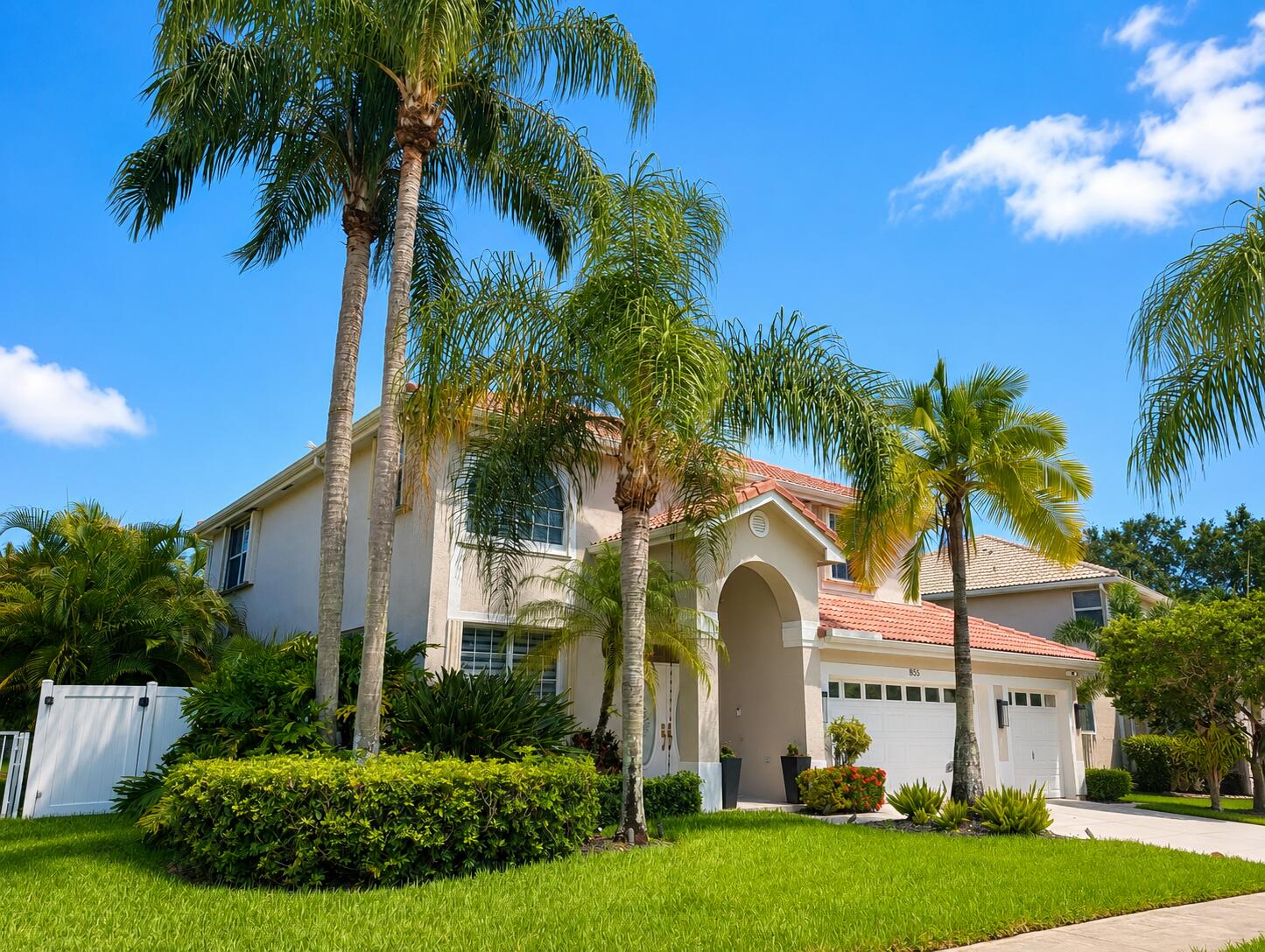 Pembroke Pines photo 2