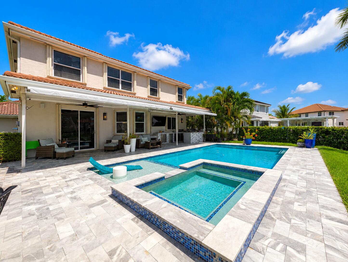 Pembroke Pines photo 5